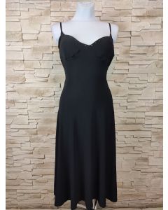 Sukienka czarna z świecącymi dodatkami