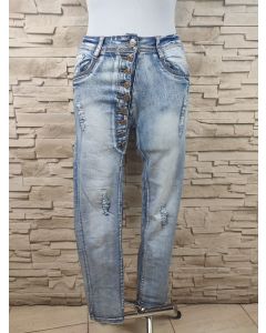 Spodnie jeansowe z ozdobnymi guzikami