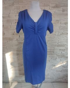 Sukienka midi w kolorze niebieskim