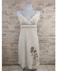 Sukienka kremowa we wzory nr 2209